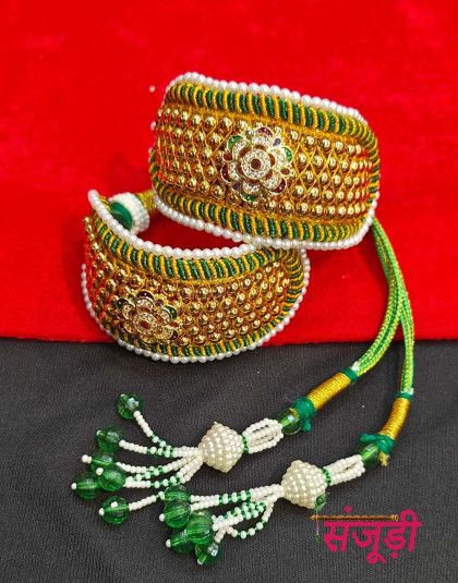 rajasthani golden pearl pochi with single pendant